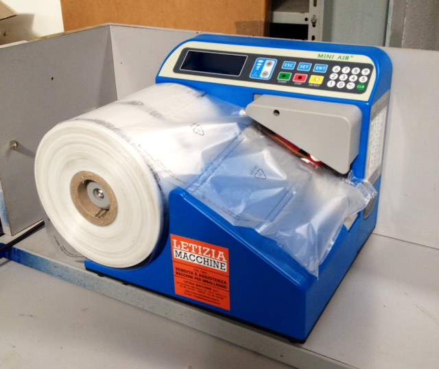 Mini Air Cavallaro.JPG Macchina per cuscini d'aria economica - Az. articoli medicali - Napoli